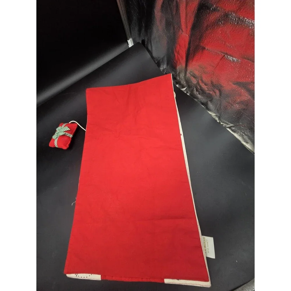 Advent Calendar Christmas Table Runner Red 14